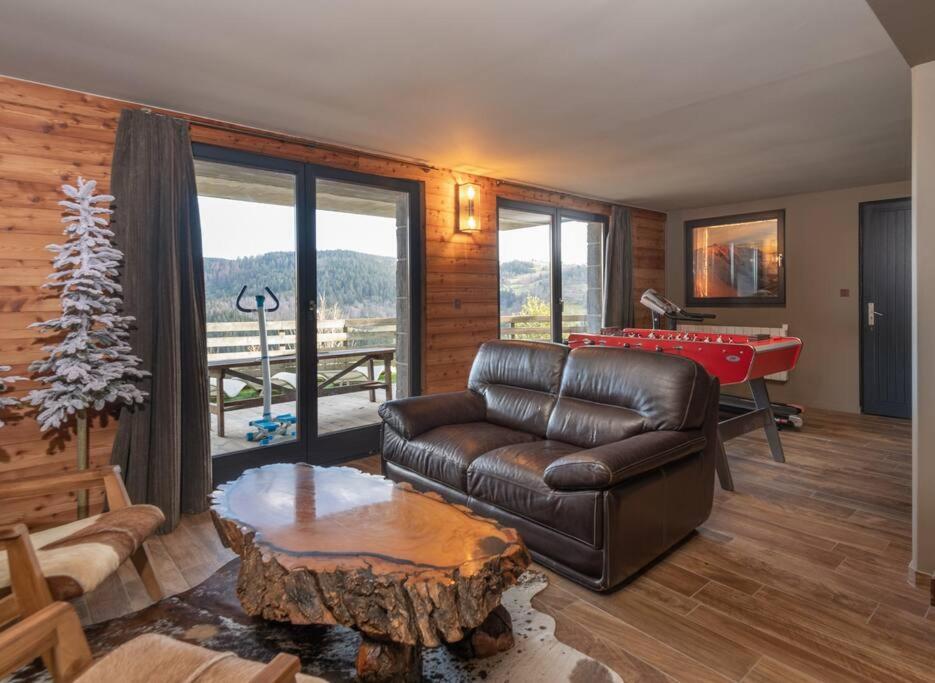 Luxueux Chalet Avec Vue Sur Les Pistes Et Le Hohneck Le Tholy Exterior photo